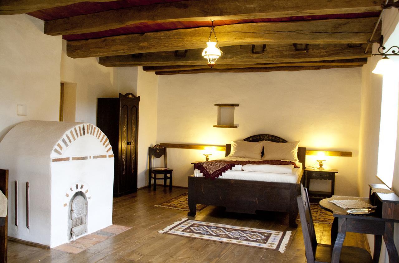Casa Cu Zorele, Crit 189 Zewnętrze zdjęcie